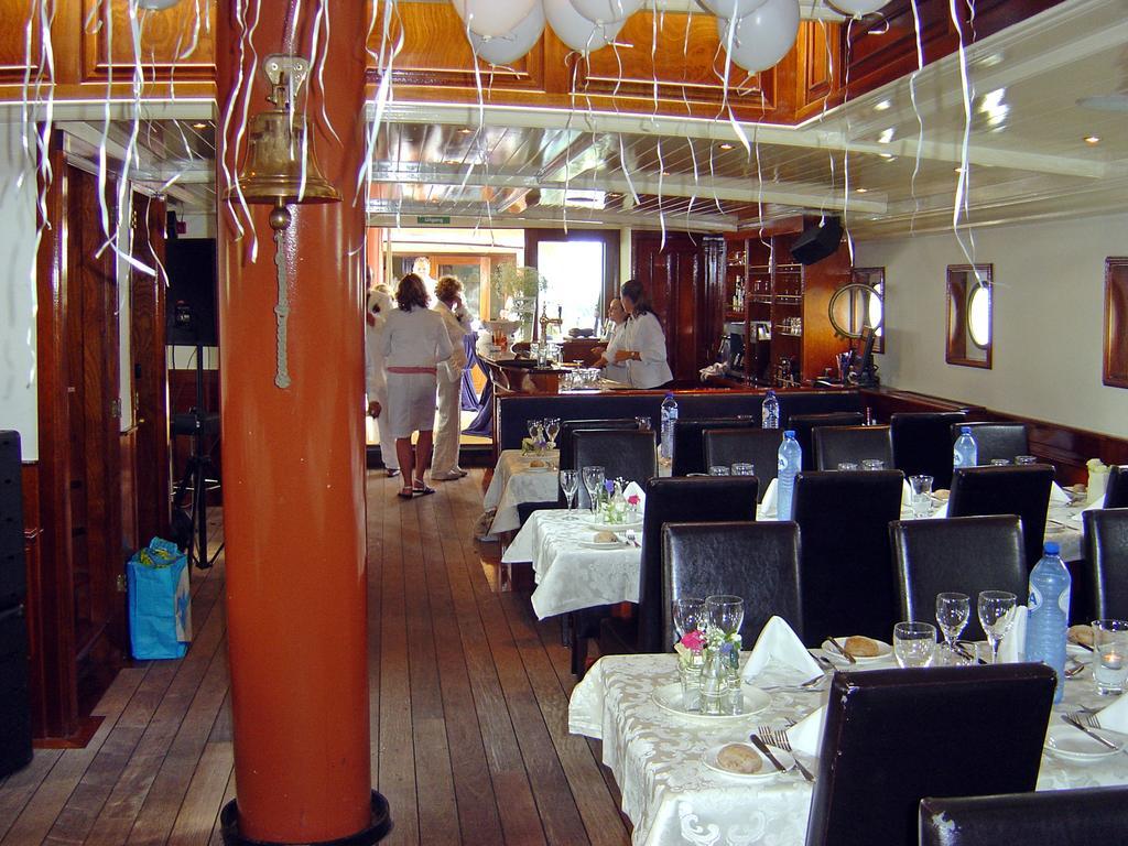 Boat Barkentijn Marjorie Hotel Antuérpia Exterior foto